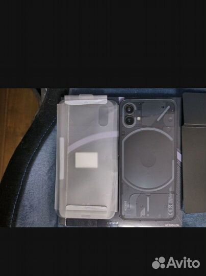 Nothing Phone 1, 8/256 ГБ