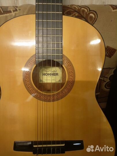 Акустическая гитара