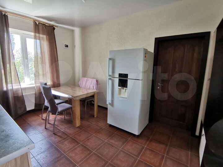 2-к. квартира, 44 м², 2/2 эт.