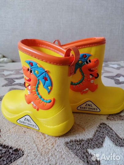 Детские резиновые сапожки 24-25 р