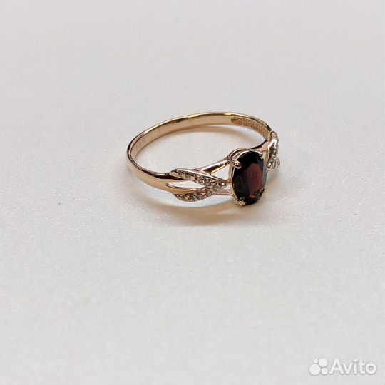 Золотое кольцо 585 пробы