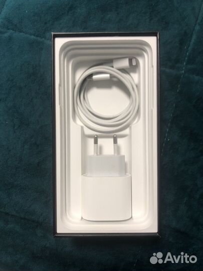 iPhone 11 Pro Max, 64 ГБ