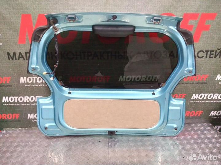 Дверь пятая Тойота Порте NNP10 светлая А25