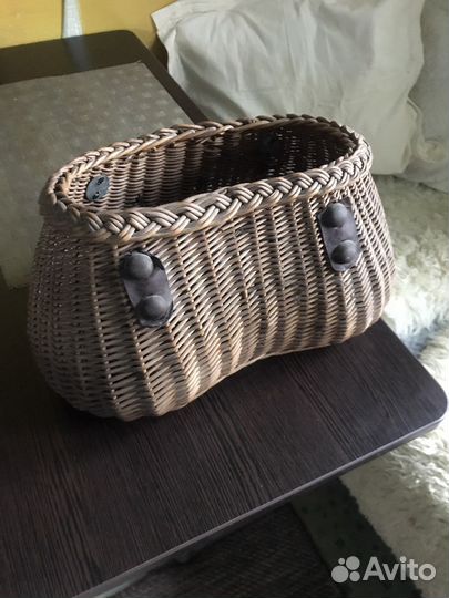 Старинная корзина (натуральное дерево)