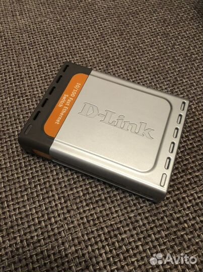 Коммутатор D-link DES-1005D