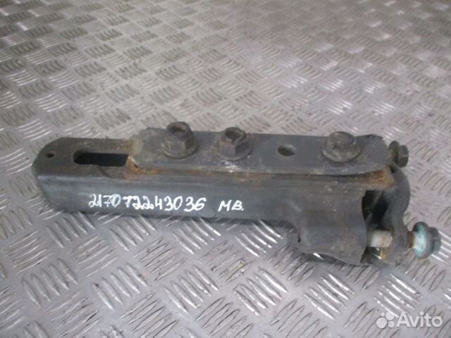 Кронштейн глушителя Mercedes-Benz A9604912115