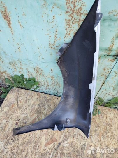 Правое крыло Seat Leon 2