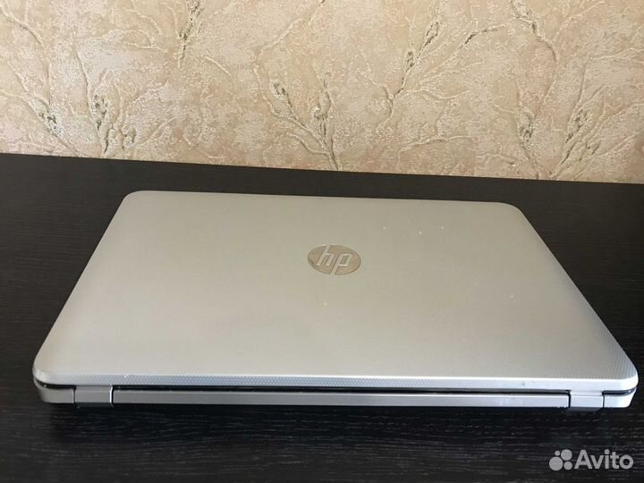 Ноутбук HP Pavilion 17 Silver 17 дюймов 4 ядра