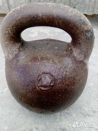 Гиря 16 кг (царская дореволюционная) с гербом