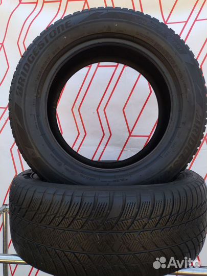 Bridgestone Blizzak LM-001 225/60 R17 99H