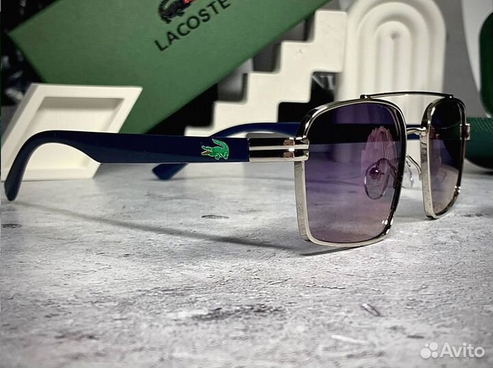 Солнцезащитные очки lacoste