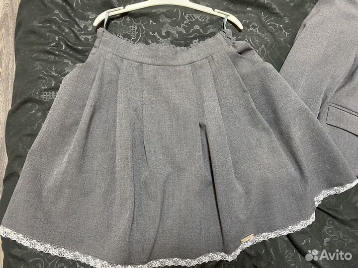 Костюм школьный