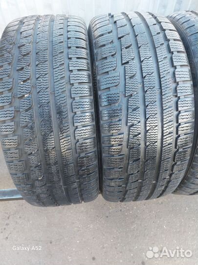 Kumho WinterCraft KW27 225/50 R17 98V