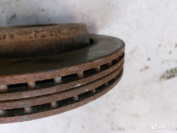 Тормозной диск задний audi a8 d2