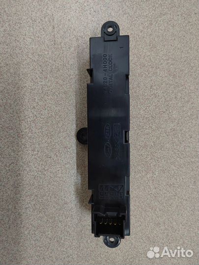 Дисплей, часы Hyundai H-1 Grand Starex