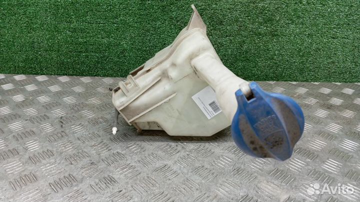 Бачок стеклоомывателя Hyundai Sonata