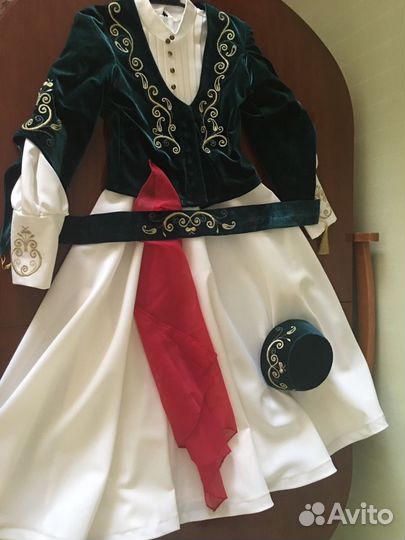 Продам костюм крымскотатарский национальный
