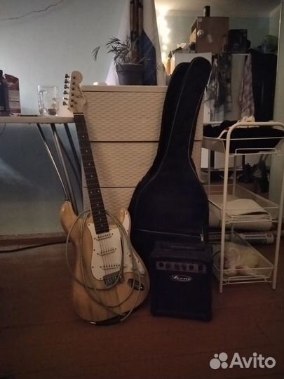Электро гитара