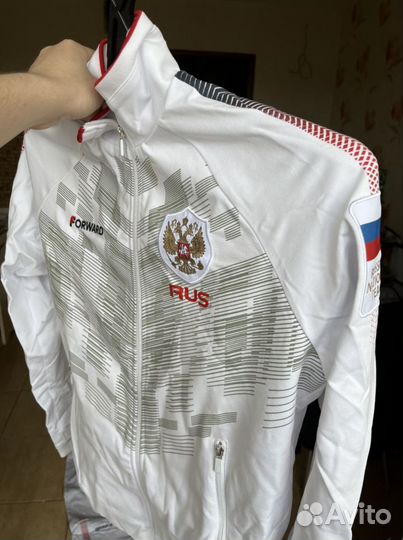 Спортивный костюм forward