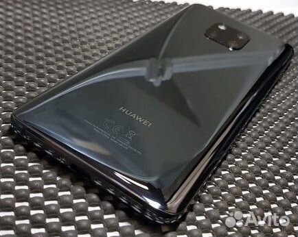 Защитная пленка на Huawei Mate 20 X