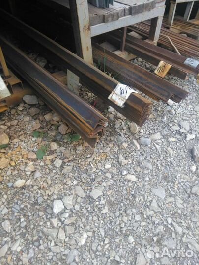 Уголок новый