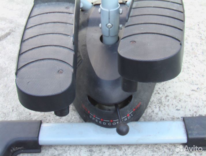 Тренажор для ног