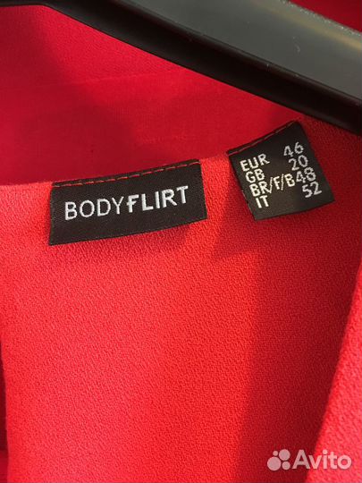 Платье женское, размер 52