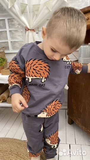 Костюм с ежиками для мальчика 128 рост