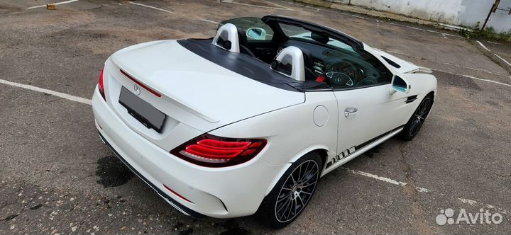 Mercedes-Benz SLK-класс 2.0 AT, 2016, битый, 28 000 км