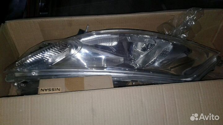 Правая фара на ниссан жук 2013