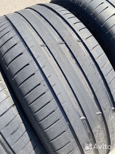 Michelin Pilot Sport 4 SUV 275/50 R21