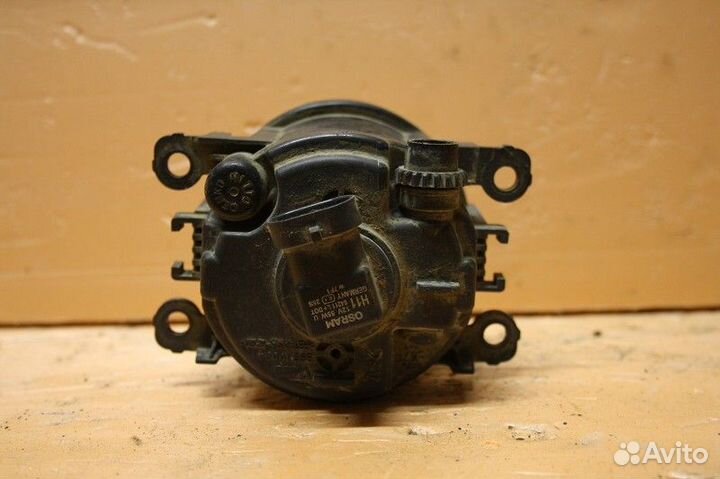 Фара противотуманная левая mitsubishi outlander XL