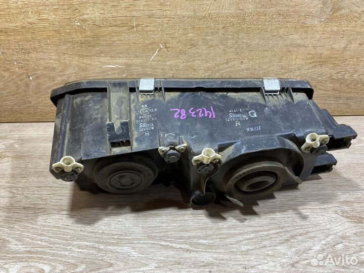 Фара передняя правая Honda Accord 2 142382