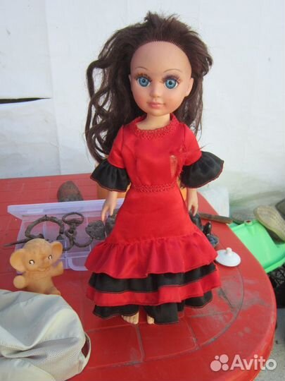 Куклы и пупсы разные