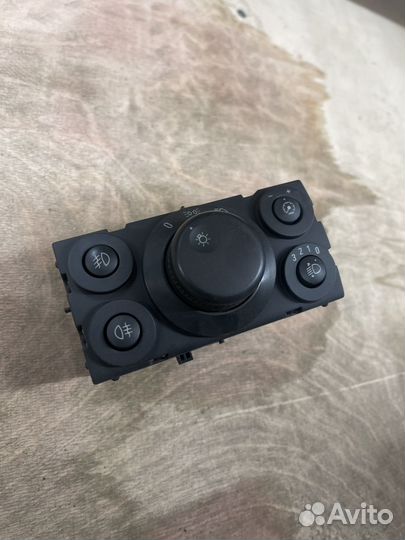 Блок ю света под птф на Opel Astra H