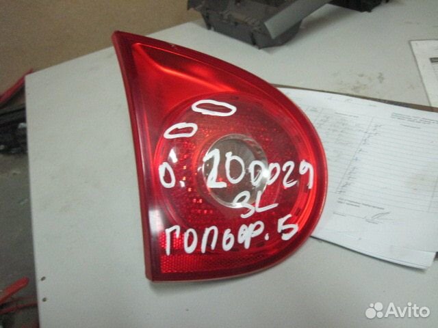 Фонарь задний внутренний левый, Volkswagen (Фолькс