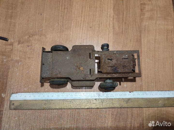 Модель СССР (запчасть), шишка от часов с кукушкой