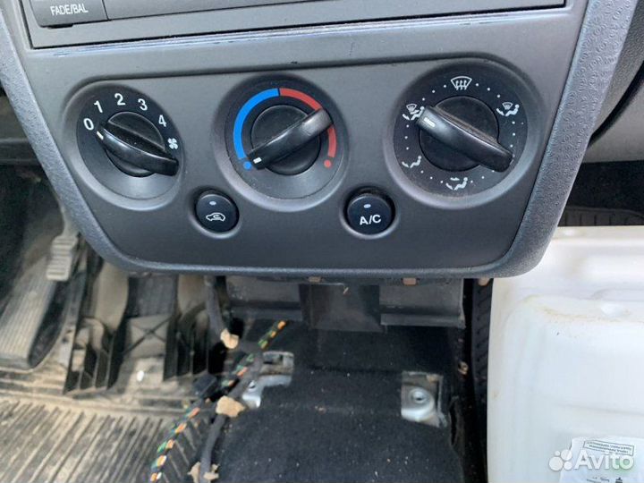 Блок управления отопителем Ford Fusion