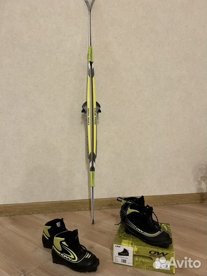 Беговые лыжи и ботинки