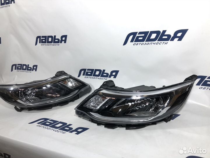 Фара Kia Rio(15) правая