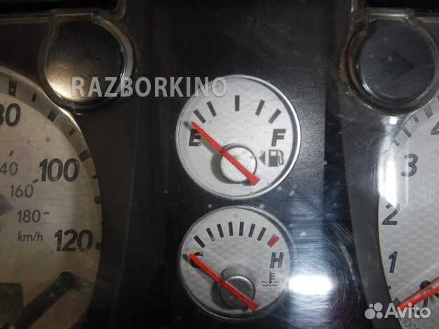 Панель приборов MN124398