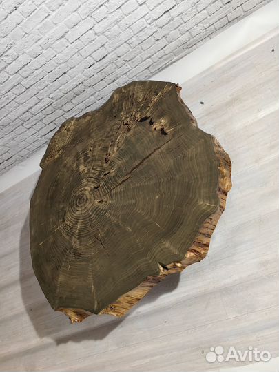 Стол из массива карагача в наличии