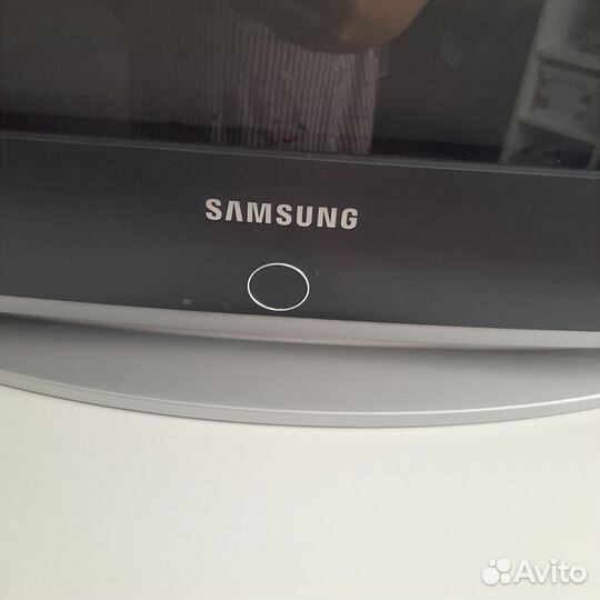 Телевизор samsung