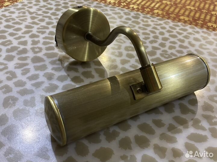 Настенный светильник подсветка для картин /зеркала