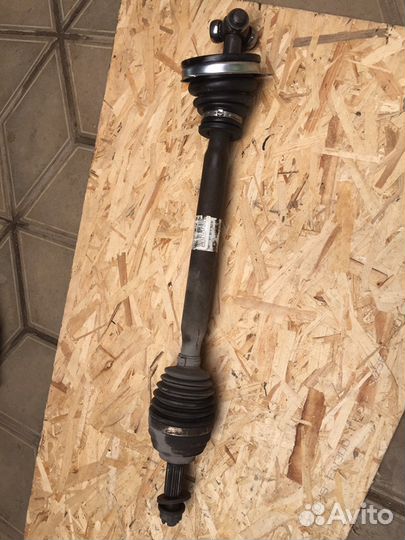 Привод левый 16кл.Рено Логан, Ларгус, Сандеро