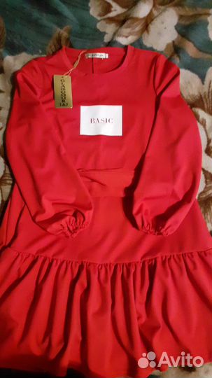 Стильное платье