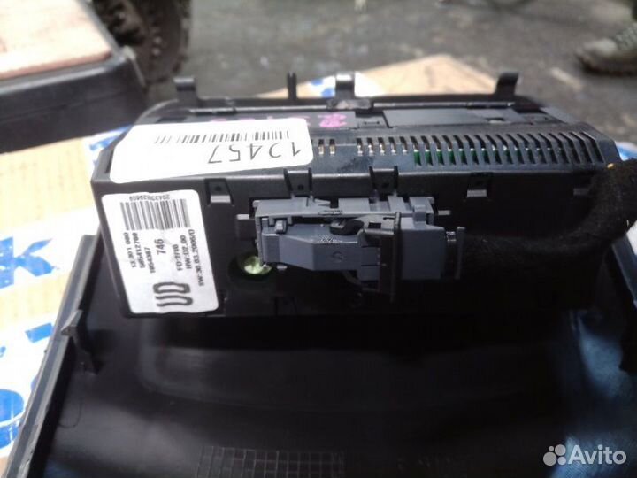 Часы Opel Corsa D A14XER 2010