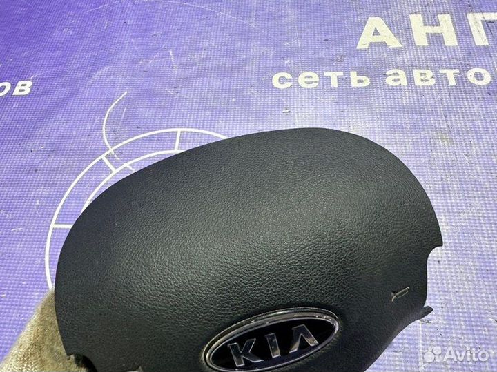 Подушка безопасности в руль Kia Ceed ED D4FB 2011
