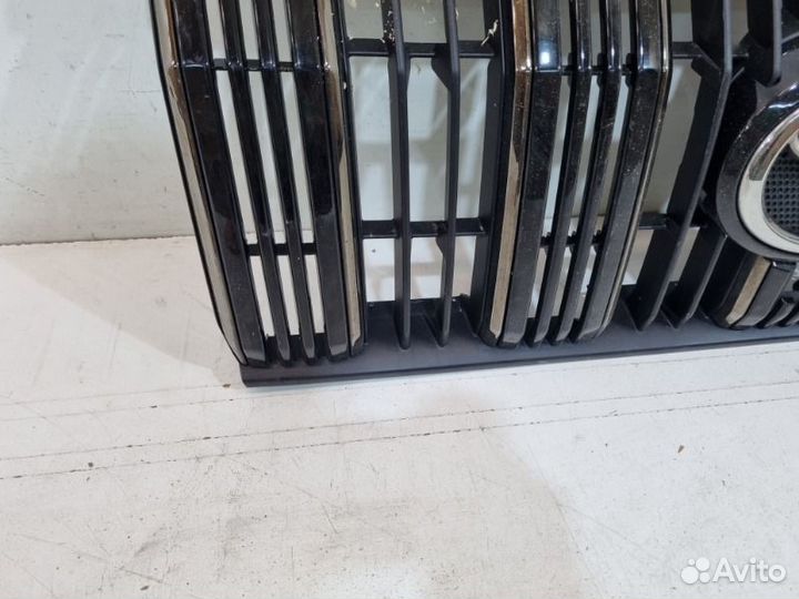 Решетка радиатора Toyota Land Cruiser Prado 150