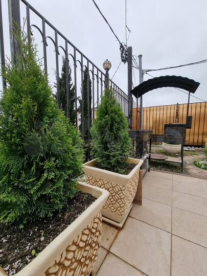 2-к. квартира, 70 м², 2/4 эт.